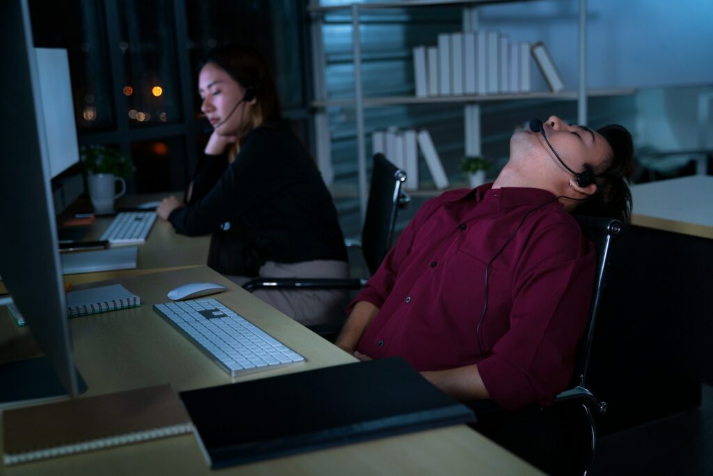 Call center workers tired at night